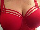 Rood, foto 1140x855, 76 reacties, 282 stemmen