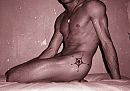 Tattoo try out on my hip, foto 1100x774, 2 reacties, 4 stemmen