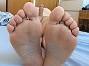 Voetjes, foto 1597x1193, 0 reacties, 4 stemmen