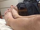 Wie,geilt op mn voetjes, foto 1169x874, 0 reacties, 3 stemmen