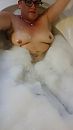 in het bubbelbad, foto 2250x4000, 5 reacties, 25 stemmen