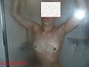 kusje in de douche, foto 3002x2252, 4 reacties, 22 stemmen
