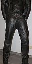 leather chaps, foto 1514x2966, 1 reacties, 7 stemmen