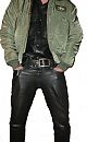 leer en skinhead bomber, foto 1776x2849, 0 reacties, 3 stemmen