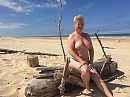 lekker op het naaktstrand, foto 3264x2448, 22 reacties, 129 stemmen