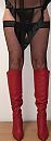 love my red boots, foto 368x998, 2 reacties, 6 stemmen