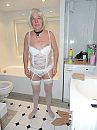 slet in het wit, foto 3000x4000, 2 reacties, 5 stemmen