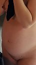 7 mnd zwanger van haar vriend, foto 640x1136, 6 reacties, 20 stemmen