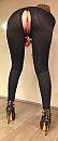 Dit is geen upskirt ...., foto 517x1224, 14 reacties, 84 stemmen