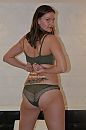 Donker groene lingerie, foto 1080x1620, 10 reacties, 28 stemmen