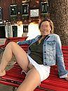 Ff relaxen op een bankje..., foto 768x1024, 82 reacties, 594 stemmen