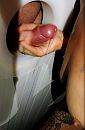 Gloryhole, foto 728x1103, 3 reacties, 71 stemmen