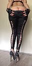 Half maantje, foto 521x1051, 7 reacties, 50 stemmen