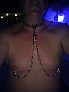 Nieuwe halsband, foto 1538x2047, 0 reacties, 8 stemmen