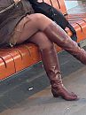Nylons en laarzen, foto 2448x3264, 13 reacties, 45 stemmen