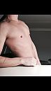 Pose, foto 640x1136, 2 reacties, 2 stemmen