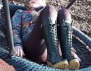 Sexy legging en boots, foto 1052x821, 3 reacties, 17 stemmen