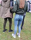 Strakke jeans, foto 2950x3704, 1 reacties, 28 stemmen