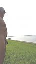 even gluren, foto 432x768, 2 reacties, 9 stemmen