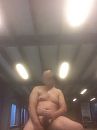 fun op het werk, foto 960x1280, 0 reacties, 1 stemmen