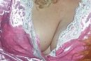 lekker decollete, foto 1131x761, 3 reacties, 11 stemmen