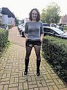 mijn blote kutje tonen, foto 694x925, 53 reacties, 453 stemmen