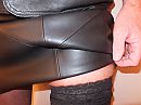 nieuwe leren rok, foto 2304x1728, 4 reacties, 4 stemmen