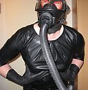 Ademloos, foto 1186x1197, 7 reacties, 11 stemmen