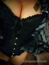 Geile slet, foto 959x1280, 7 reacties, 16 stemmen