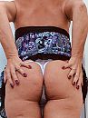 Hit me with your ....., foto 324x432, 3 reacties, 37 stemmen