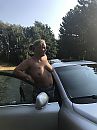Lekker buiten op parkeerplaats, foto 3000x4000, 7 reacties, 123 stemmen