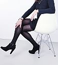 Nylon benen.....Hmmmm, foto 2326x2617, 3 reacties, 14 stemmen