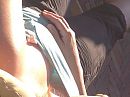 Ondeugend inkijkje, foto 460x345, 19 reacties, 110 stemmen
