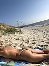 Slapen op het strand., foto 3000x4000, 12 reacties, 112 stemmen