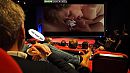 Sneakycouple854, foto 1200x675, 1 reacties, 5 stemmen