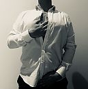 Undressing, foto 1130x1136, 2 reacties, 9 stemmen