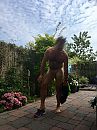 Warming up 1, foto 3000x4000, 1 reacties, 5 stemmen