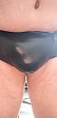 an dit broekje?, foto 1592x3264, 11 reacties, 30 stemmen