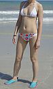 bikini-weertje, foto 756x1250, 12 reacties, 122 stemmen