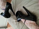 fetish heels, foto 575x431, 5 reacties, 22 stemmen