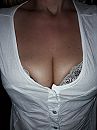 fijn decolleté, foto 3000x4000, 6 reacties, 22 stemmen