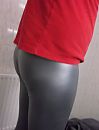 in legging, foto 1000x1308, 6 reacties, 24 stemmen