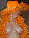 oranje boven, foto 1944x2592, 8 reacties, 48 stemmen