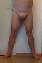 slaaf zonder vrouwenstring, foto 1632x2430, 7 reacties, 35 stemmen