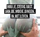 ' hou er van, foto 414x384, 2 reacties, 5 stemmen