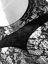 Black and white, foto 2320x3088, 11 reacties, 83 stemmen