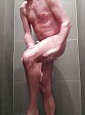 Douchen, foto 2320x3093, 0 reacties, 2 stemmen