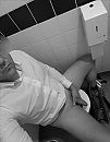 Even op ism op het toilet...., foto 536x685, 4 reacties, 12 stemmen