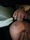 Gepiercde tepels, foto 3000x4000, 8 reacties, 45 stemmen