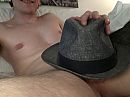 Hat day!!, foto 960x720, 0 reacties, 2 stemmen